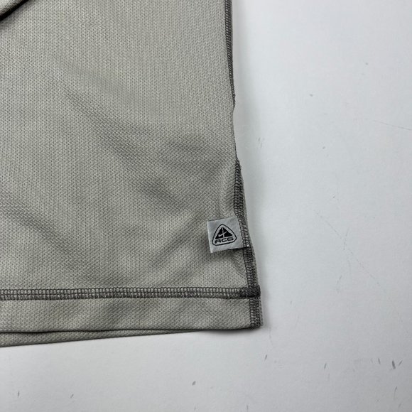 Nike ACG Base Layer Long Sleeve - Picture 4 of 6